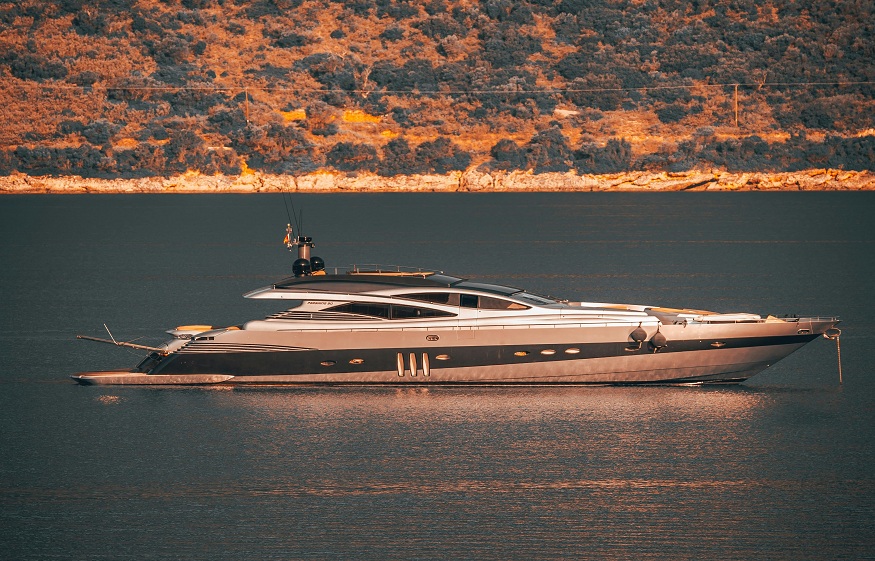 Greece luxury yacht charter